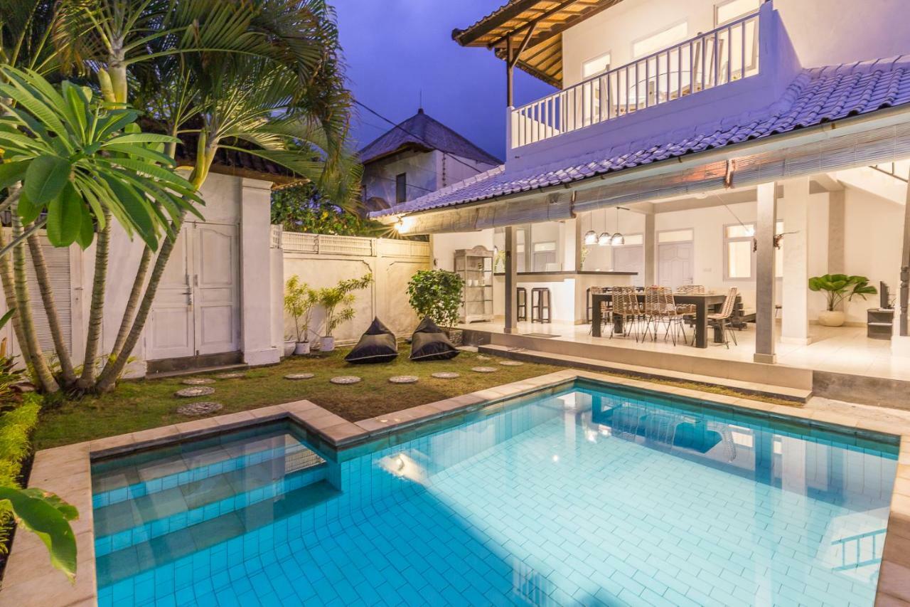 Villa Vitamia Seminyak Exteriör bild